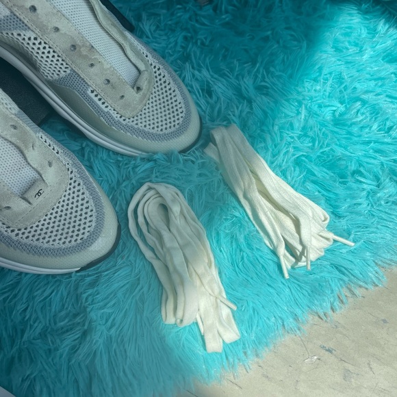 Chanel sneakers - Picture 5 of 8